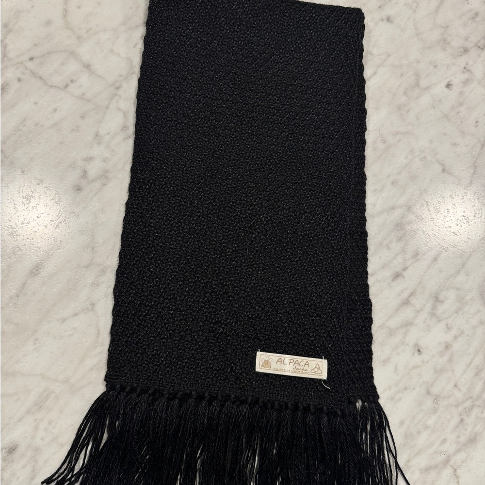 Alpaca Black Knit Scarf